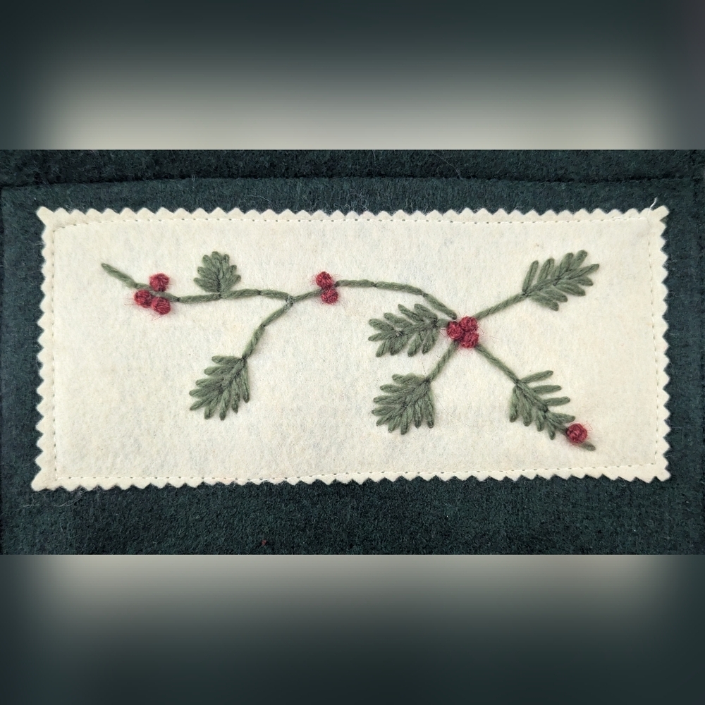 Felt Snowman Wall Hanging Vintage Embroidered With Jingle Bells - Picture 3 of 14